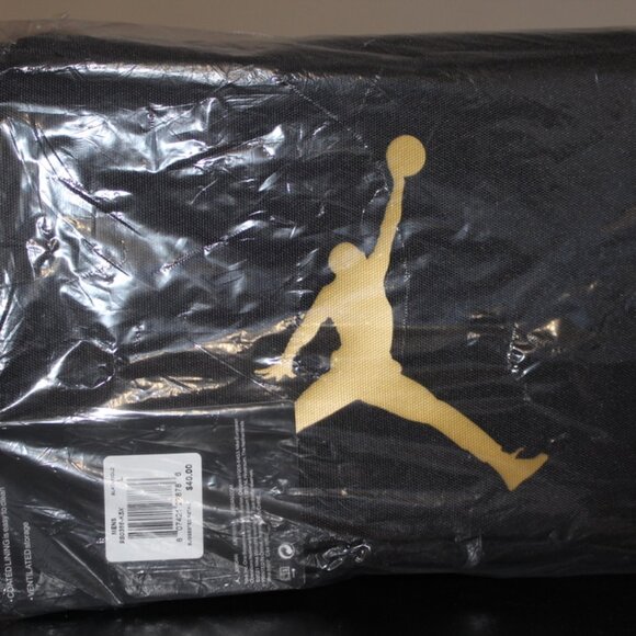 Vintage New Nike Golf Jordan Shoebox Bag Black Gold 9B0388-K5X